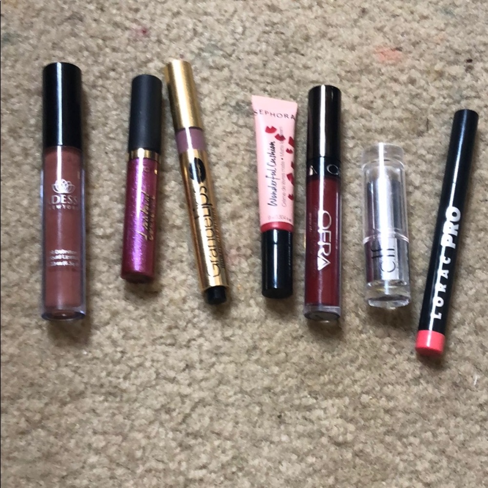 Bundle of a bunch of different lip products!